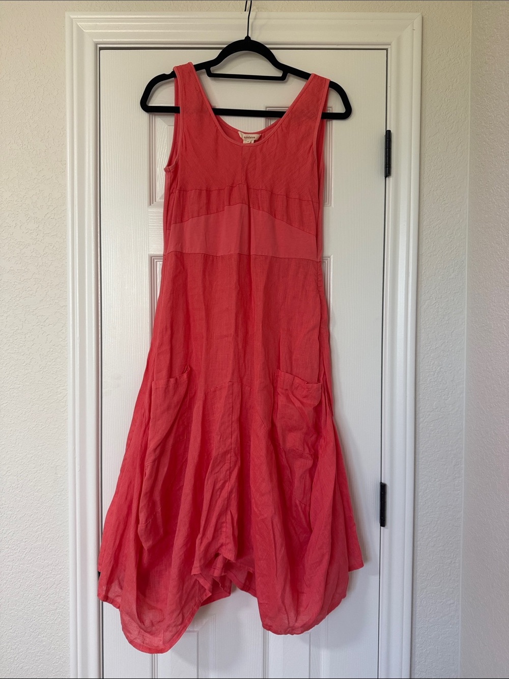 SUNDANCE Linen Crew Neck Dress, Pockets, Bubble Skirt, Size Medium, Coral
